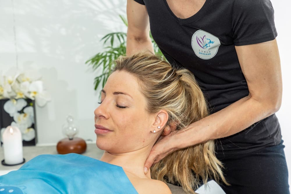 Massage et accompagnement au mieux être à ferney voltaire.